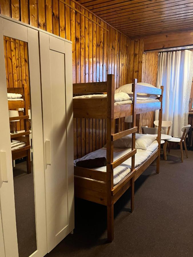 Hotel Schronisko Gosciniec Rownica Ustroń Esterno foto