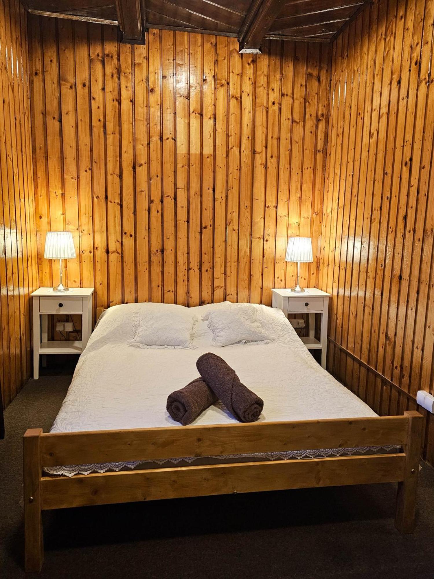 Hotel Schronisko Gosciniec Rownica Ustroń Esterno foto